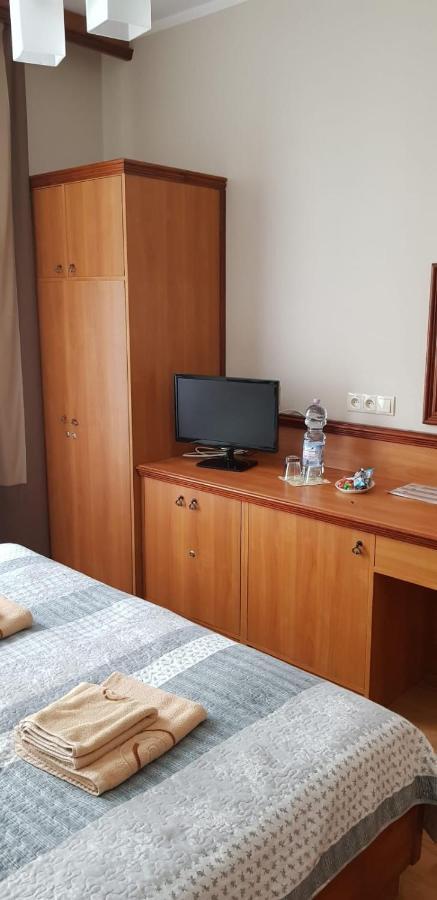 Hotel City Gniezno Exterior foto